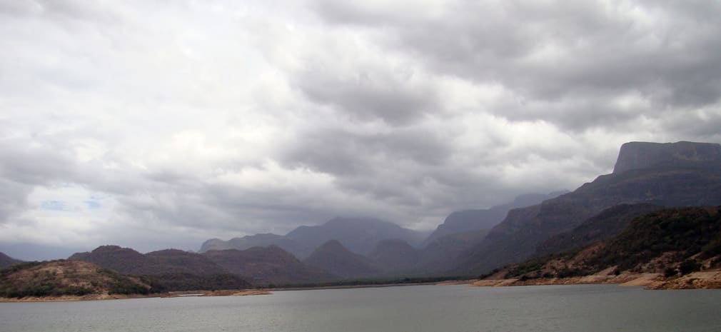 View_from_the_top_Amaravathi_Reservoir